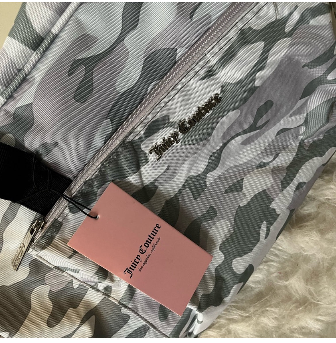 JUICY COUTURE TRAVEL BAG