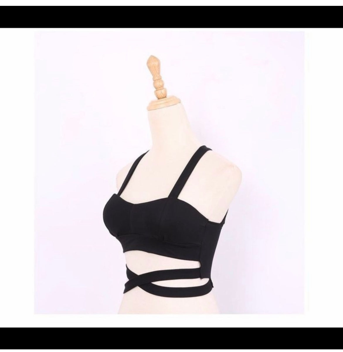 BLACK CRISS CROSS CROPTOP