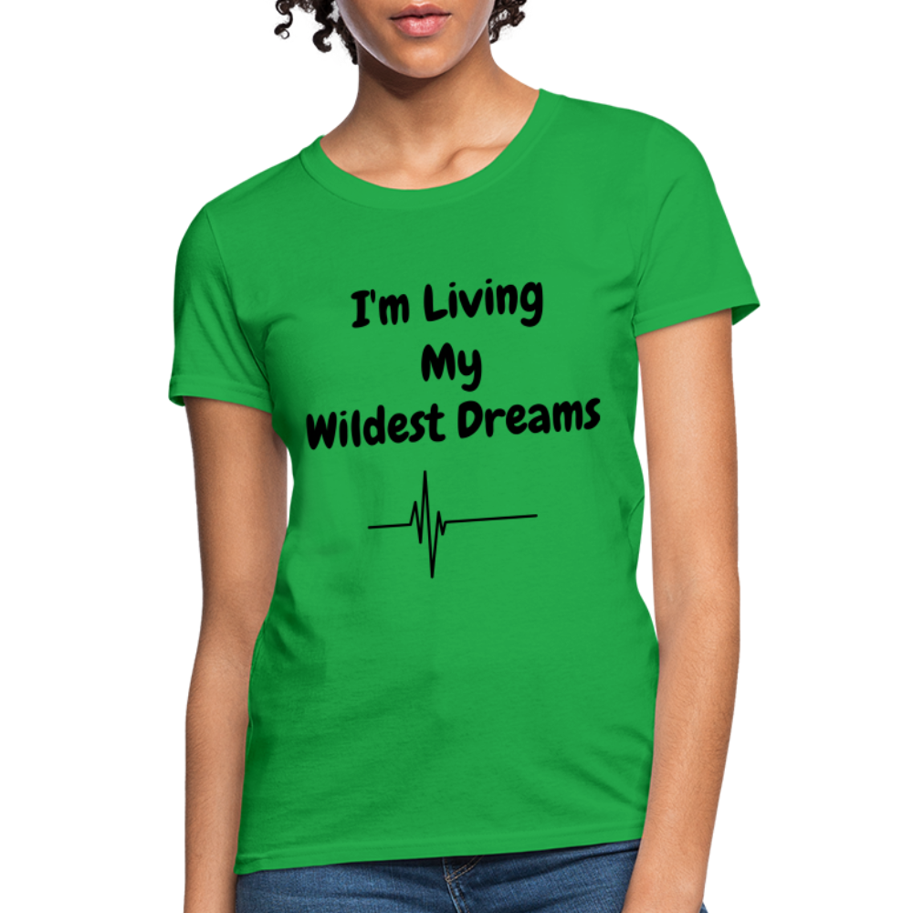 LIVING MY WILDEST DREAMS TSHIRT - bright green