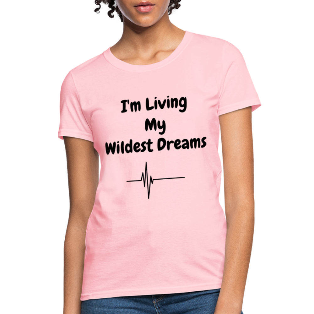 LIVING MY WILDEST DREAMS TSHIRT - pink